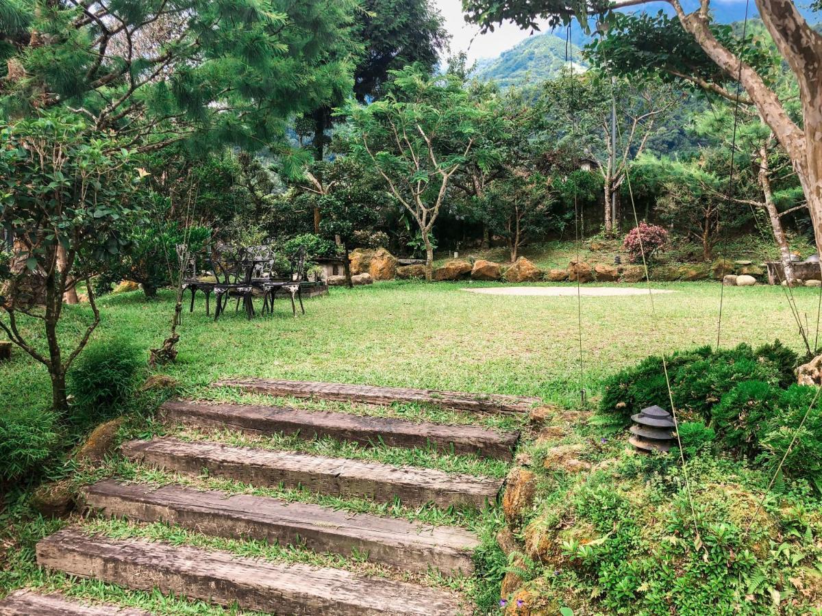 溪頭吉野民宿ji-Ye Lago Lago Lugu Esterno foto